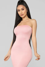 Load image into Gallery viewer, KiKi Tube Bodycon Dress - Pink
